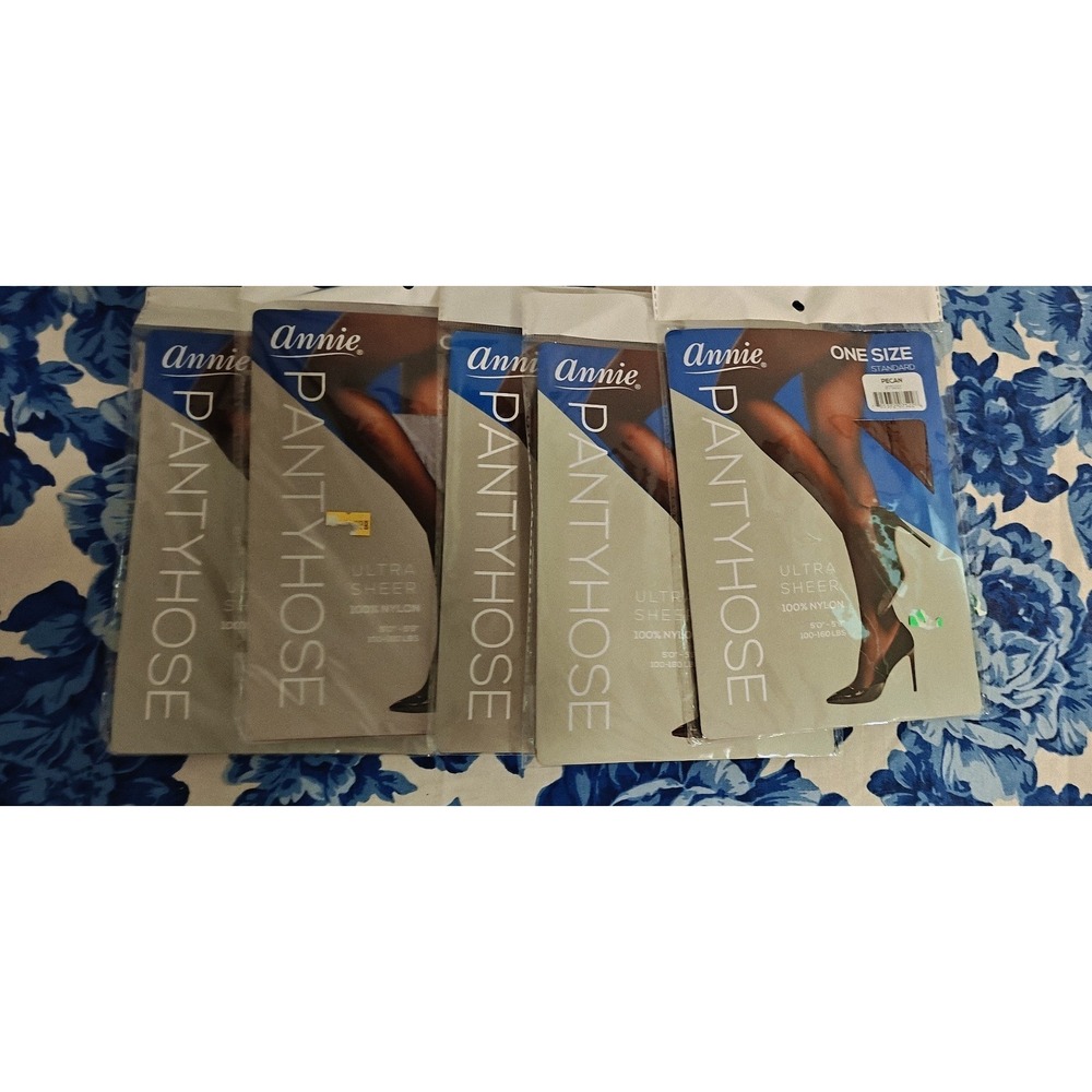 New in Package Ultra Sheer Pantyhose Standard‎ Size Lot Of 5 Pairs